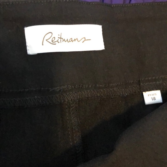 Reitmans Skirt - Picture 2 of 2